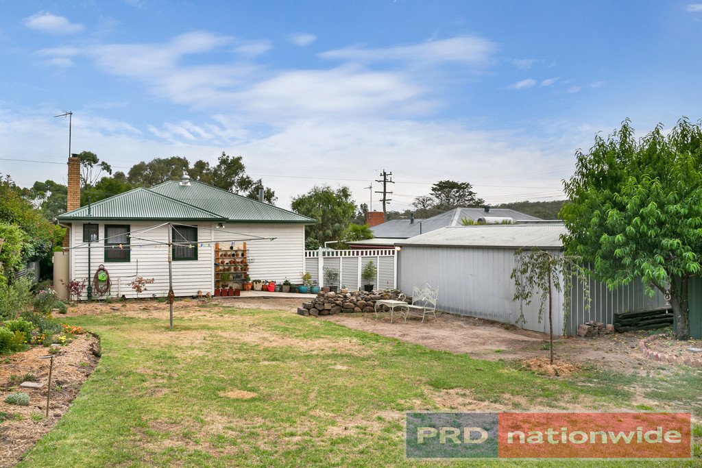 31 Burke Street BEAUFORT 12