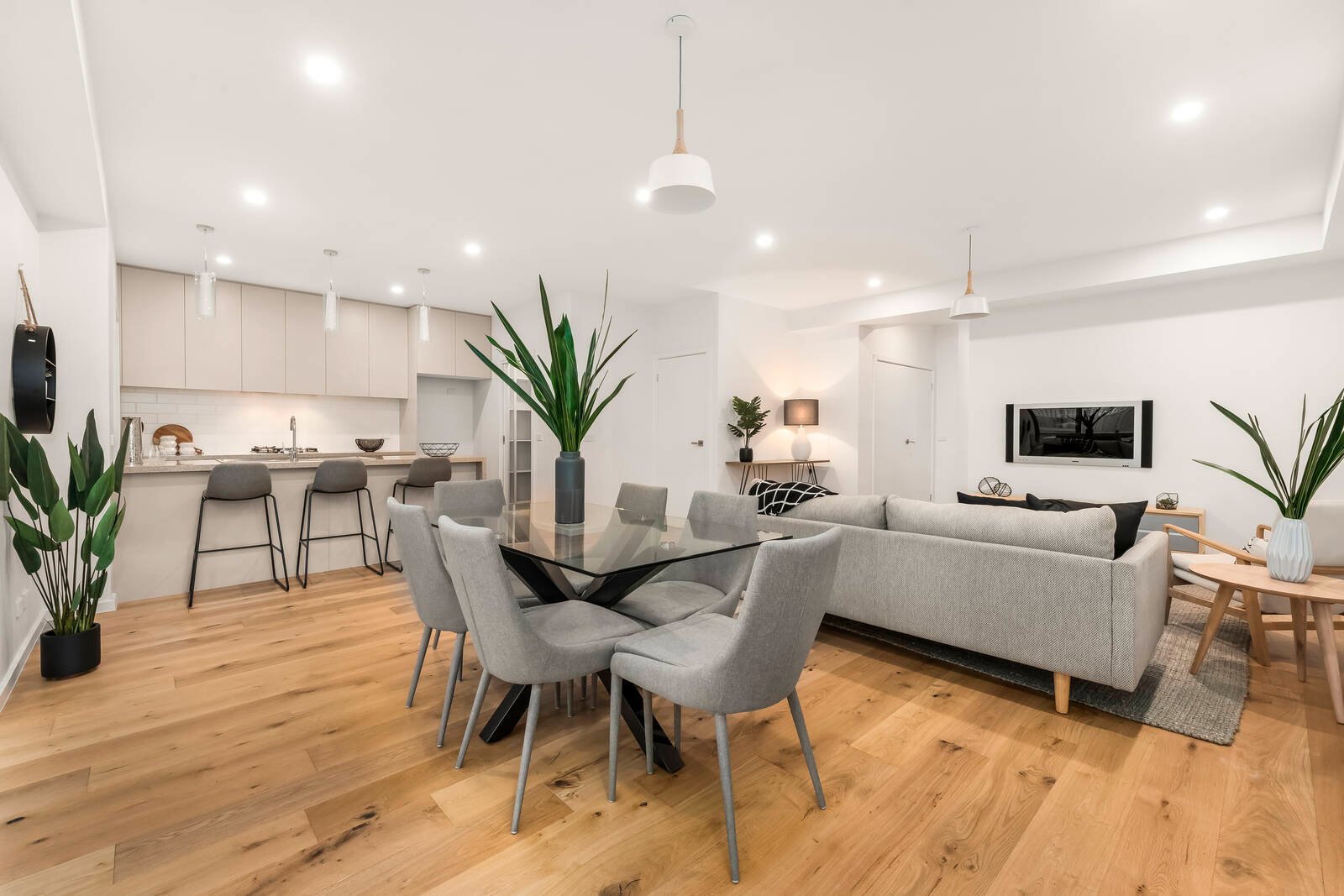 Real Estate and Property in 31 Byron Street, Box Hill South, VIC