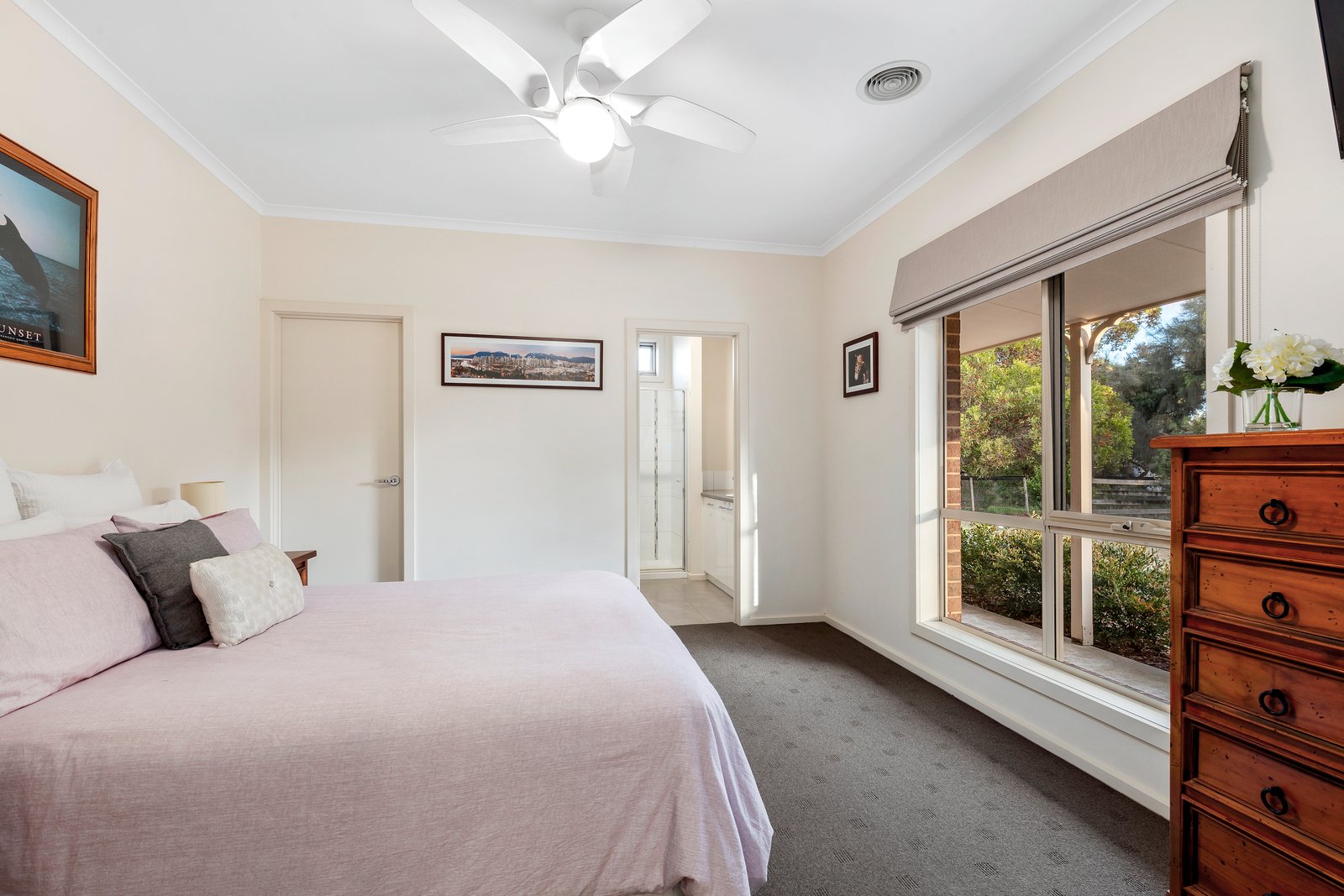 Real Estate and Property in 31 Caldwell Crescent, Wallington, VIC