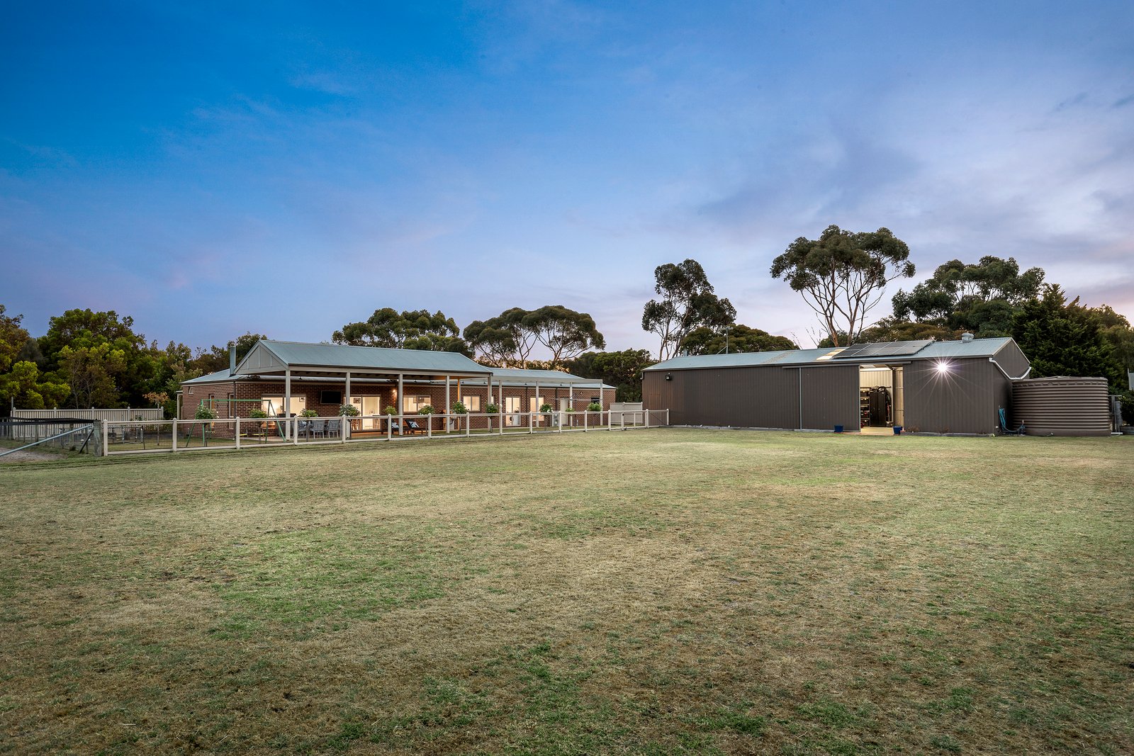 Real Estate and Property in 31 Caldwell Crescent, Wallington, VIC