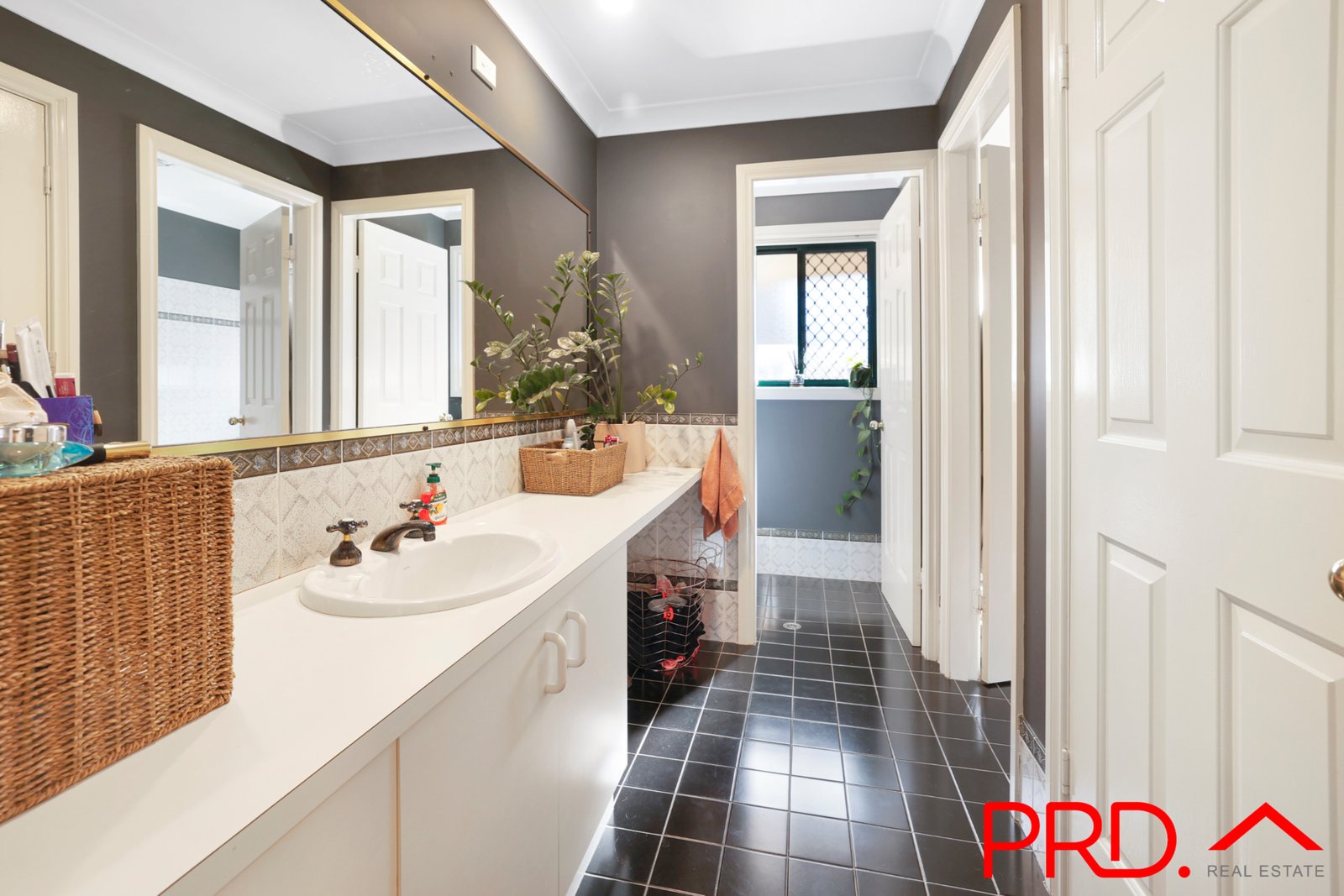 31 Caloola Street TAMWORTH 13