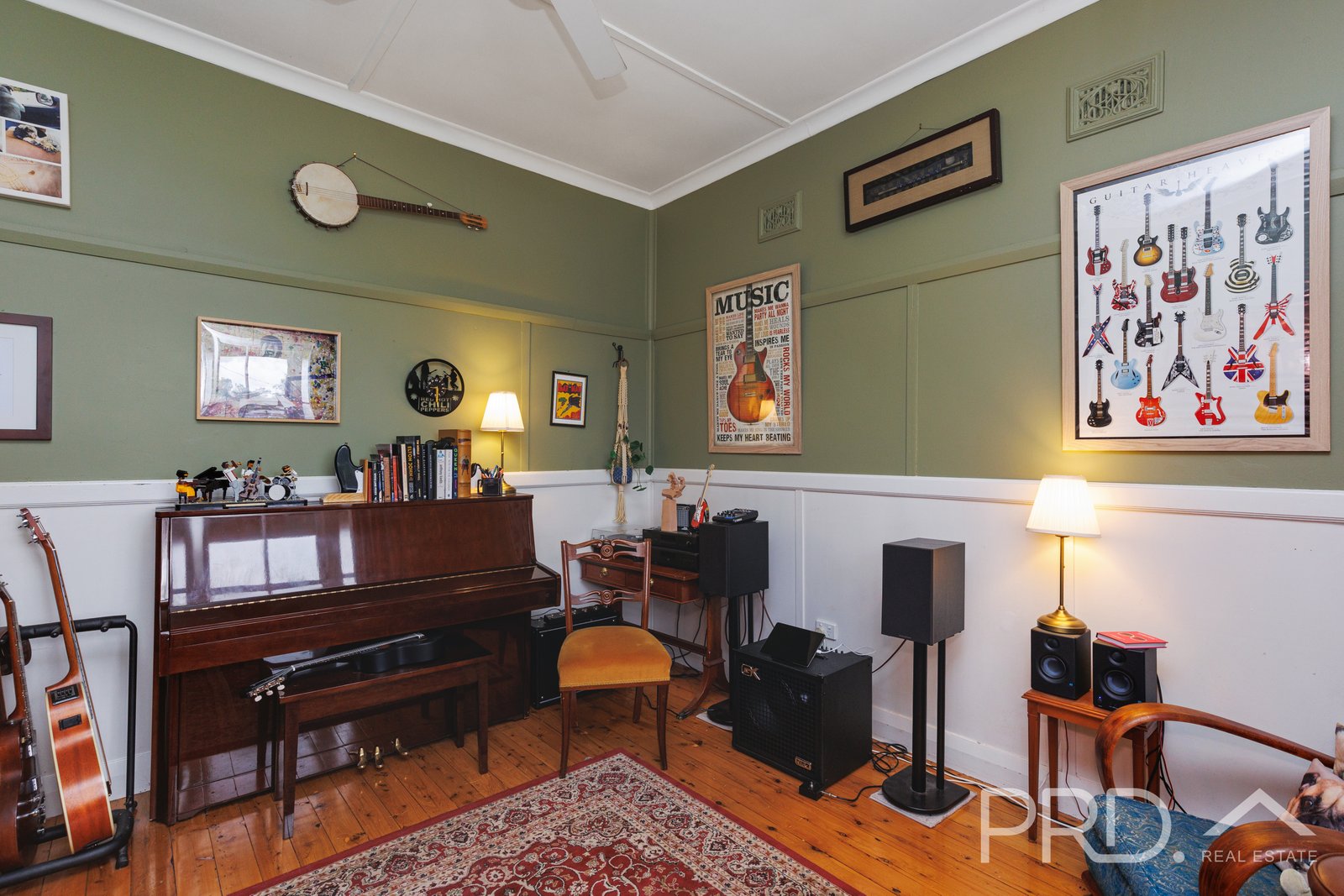 31 Capper Street TUMUT 8