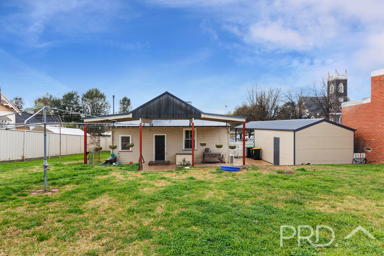 31 Capper Street TUMUT 17