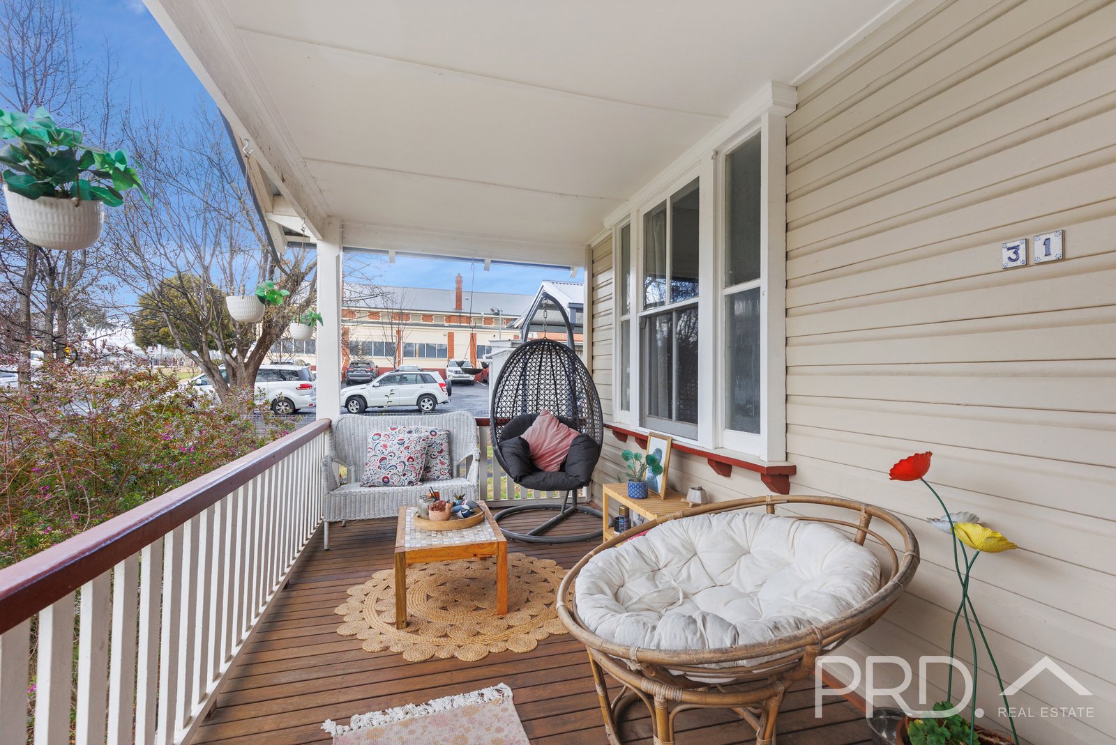31 Capper Street TUMUT 18
