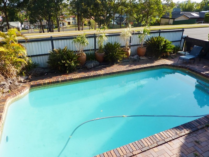 31 Carcoola St.  BENOWA 17