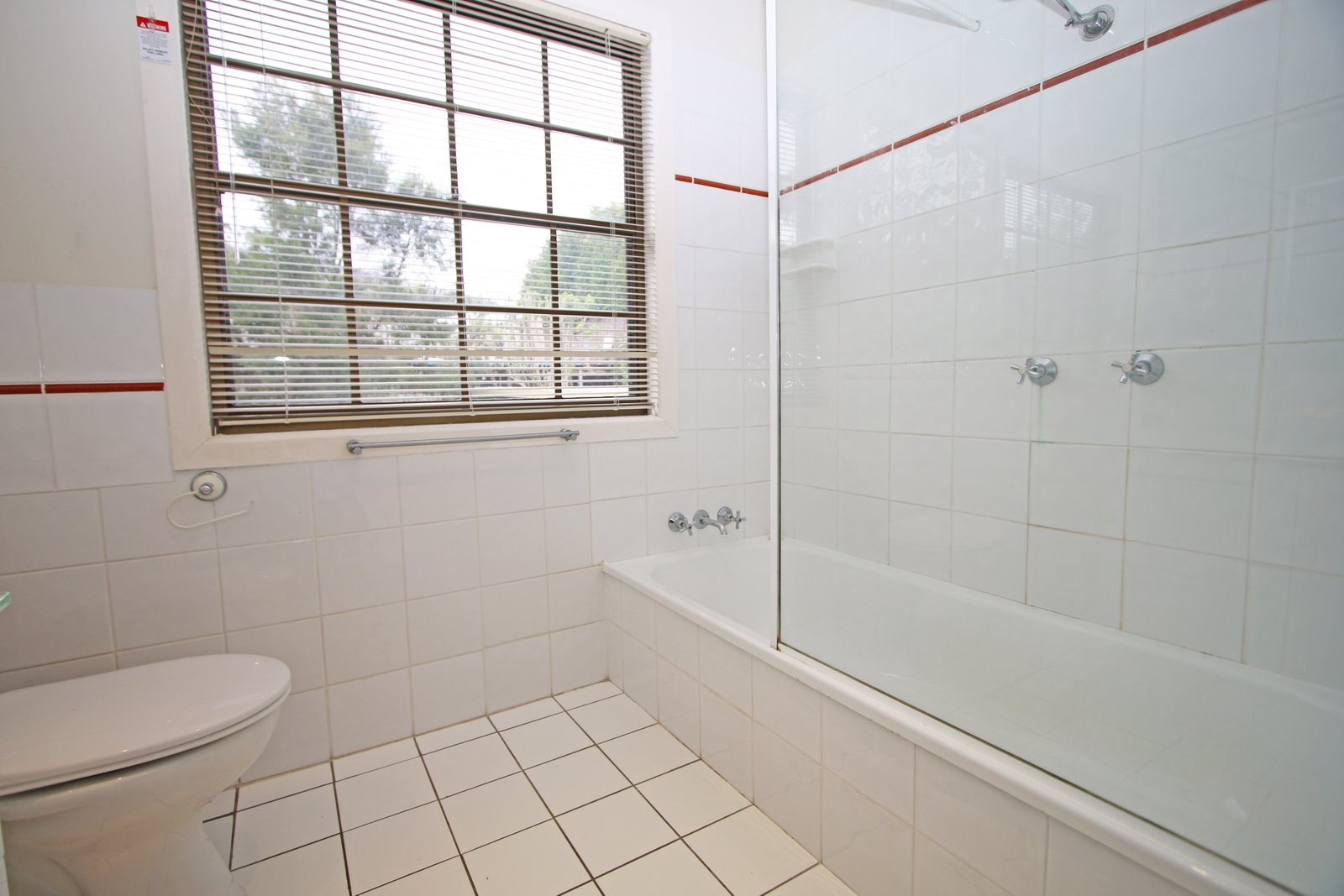 31 Carcoola St.  BENOWA 10