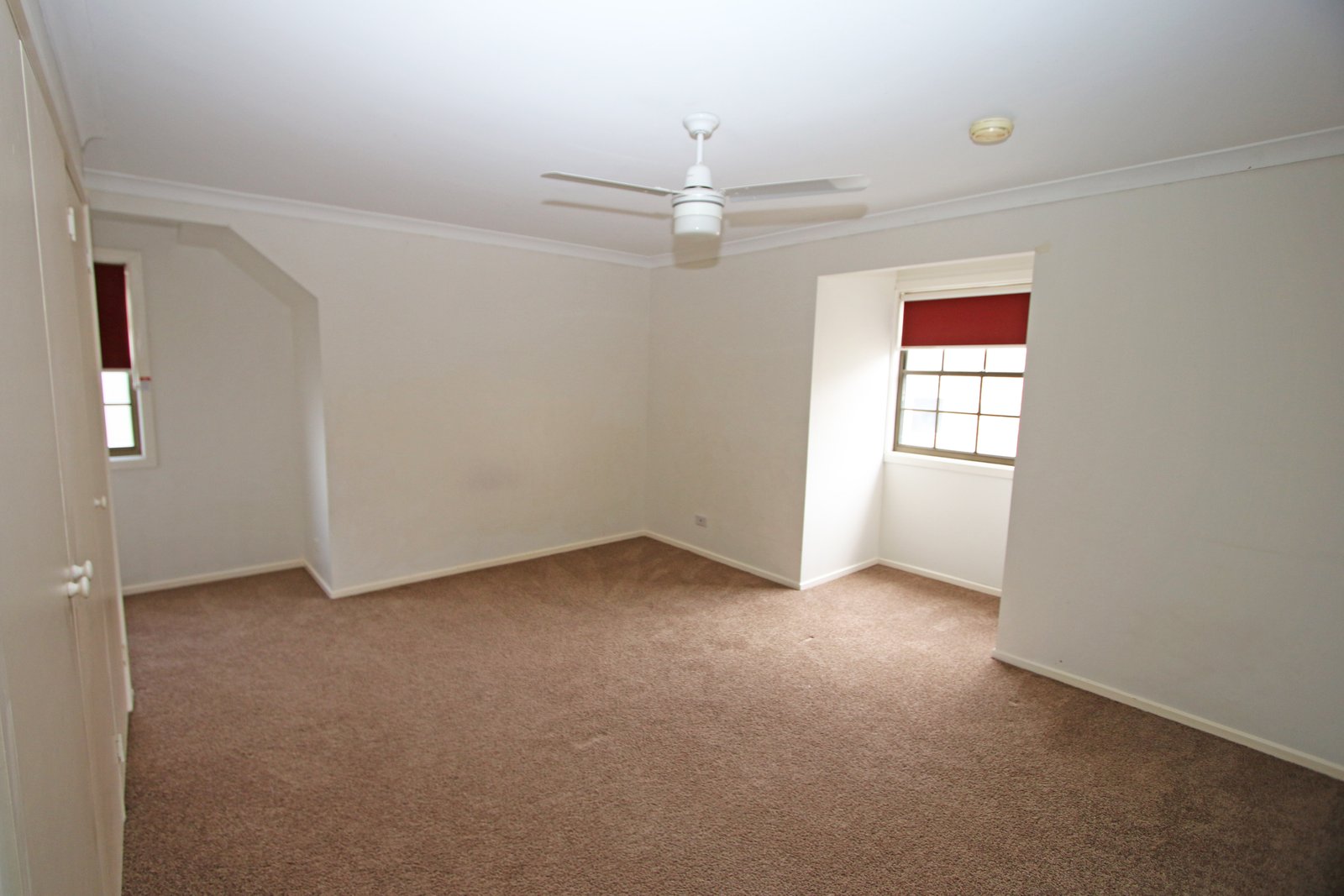 31 Carcoola St.  BENOWA 15