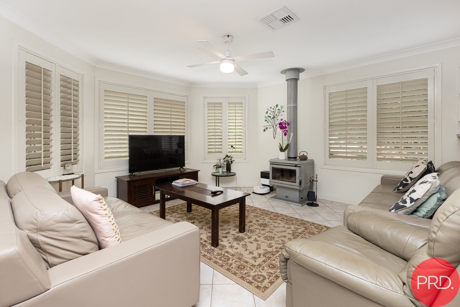 31 Carlisle Place MORPETH 4