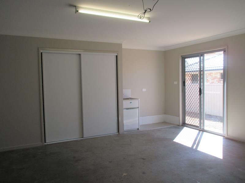 31 Carnegie Place TAMWORTH 7