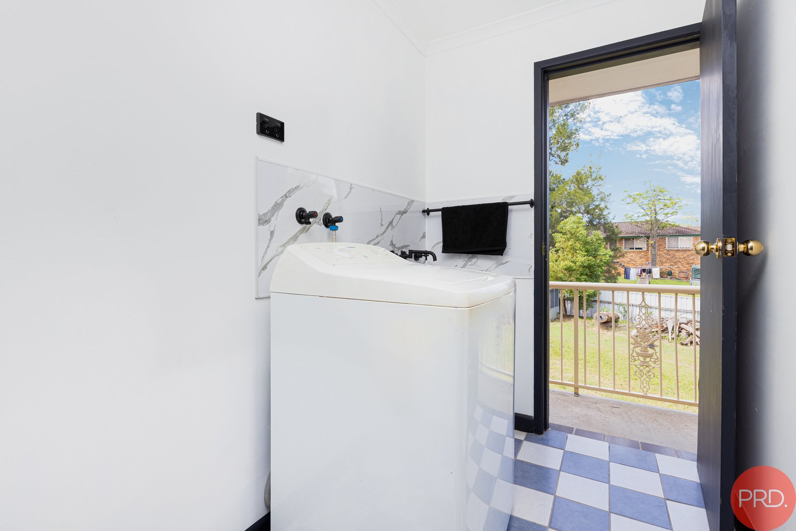 31 Carr Street RUTHERFORD 12