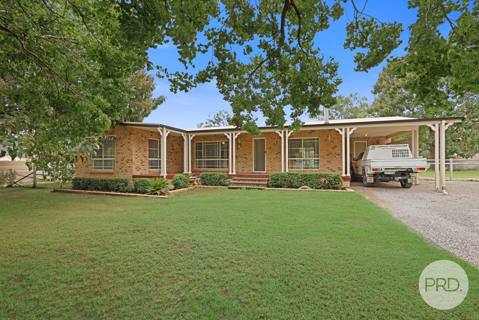 31 Catherine Way TAMWORTH 4