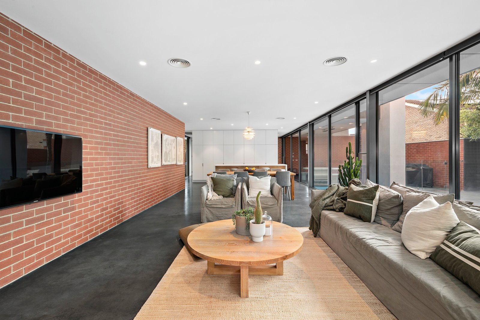 Gallery: 31 Central Avenue
