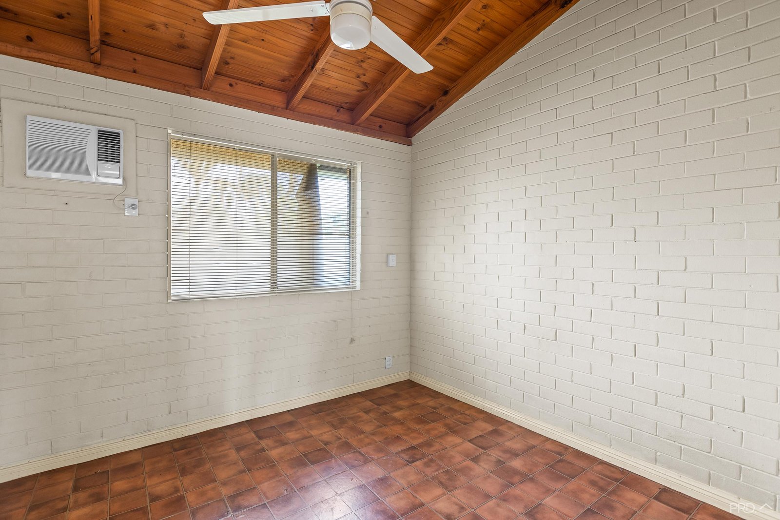 3/1 Charles Road CABLE BEACH 13