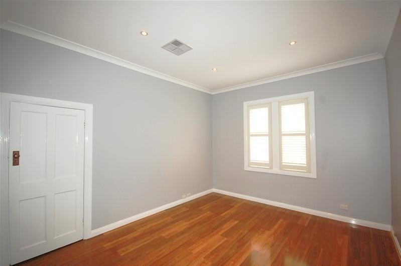 31 Chaston Street WAGGA WAGGA 4