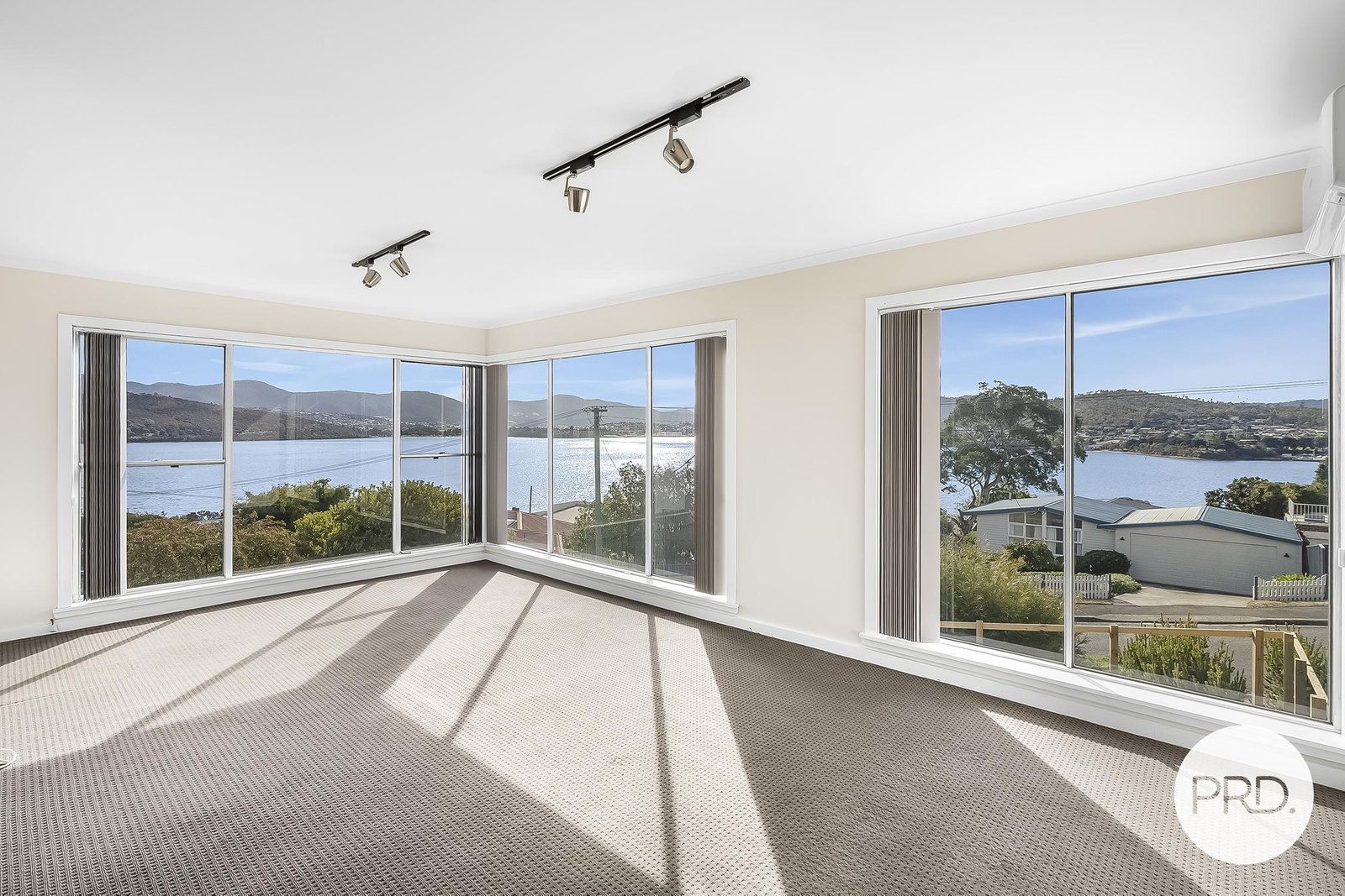 3/1 Chatsworth Street ROSE BAY 2