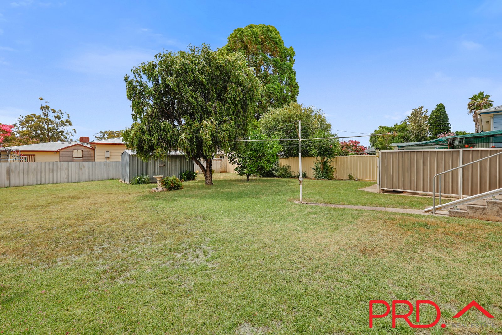 31 Churchill Street TAMWORTH 16