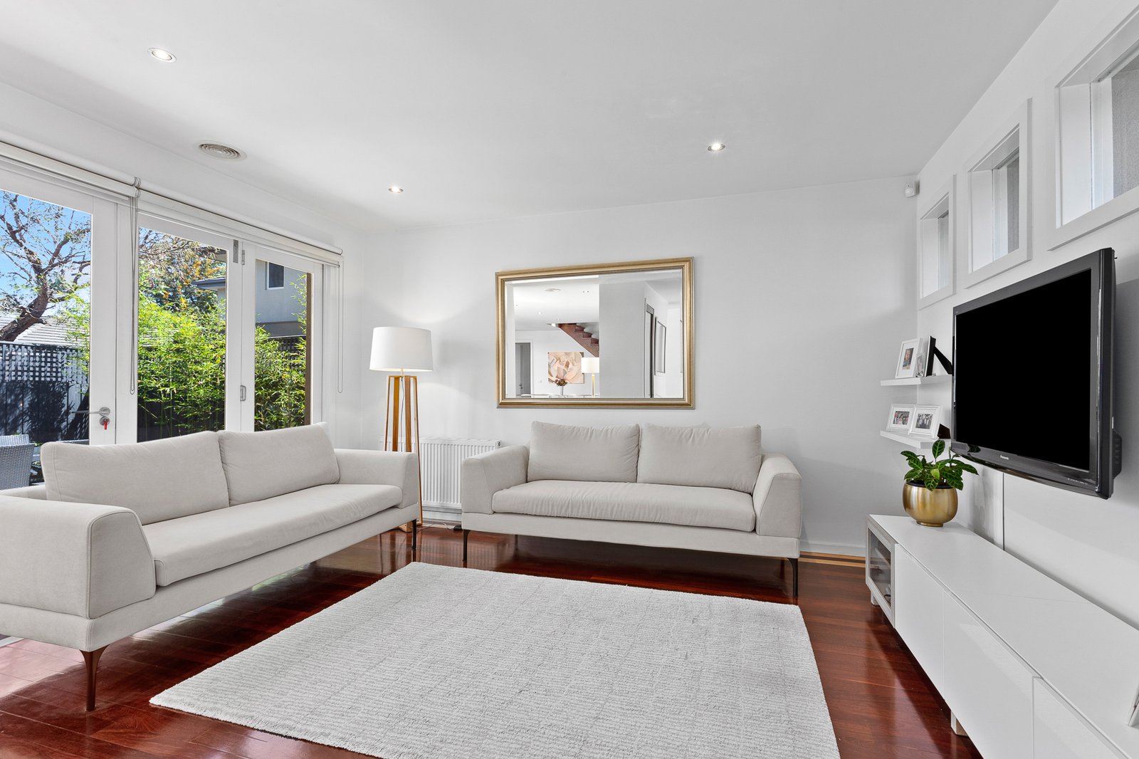 Gallery: 31 Clinton Street
