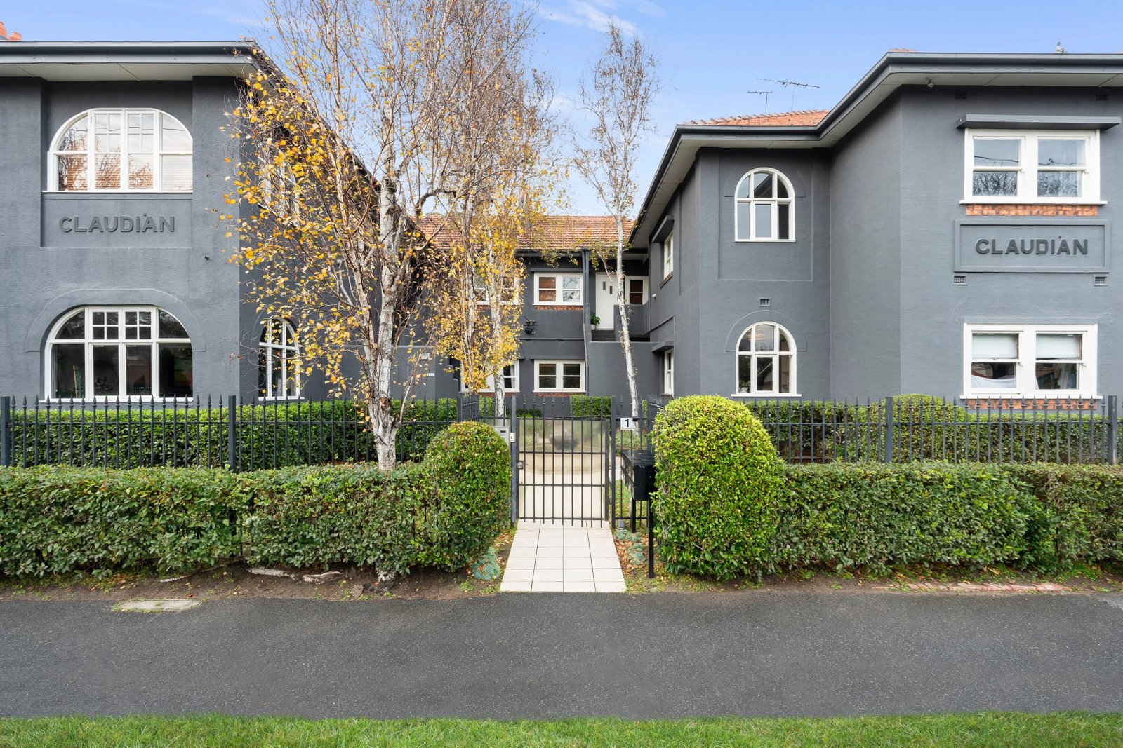 Real Estate and Property in 3/1 Coleridge Street, Elwood, VIC
