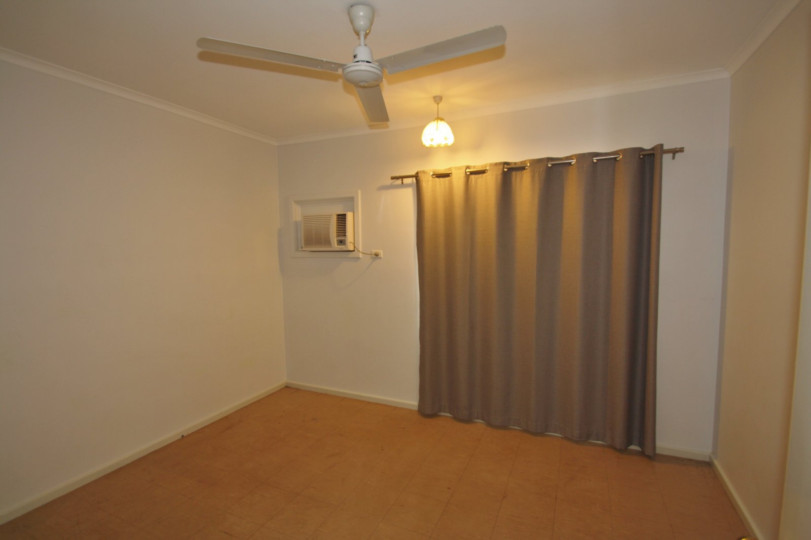 3/1 CORPUS Close CABLE BEACH 3