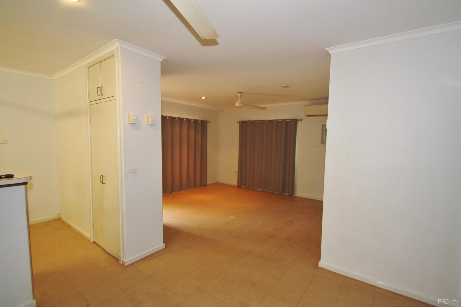 3/1 CORPUS Close CABLE BEACH 8