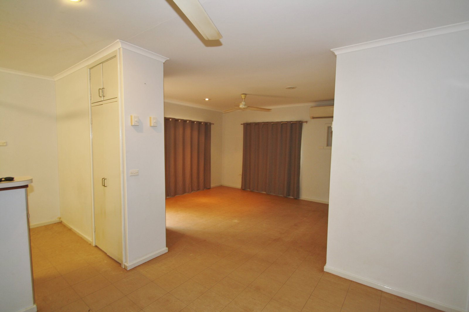 3/1 CORPUS Close CABLE BEACH 20