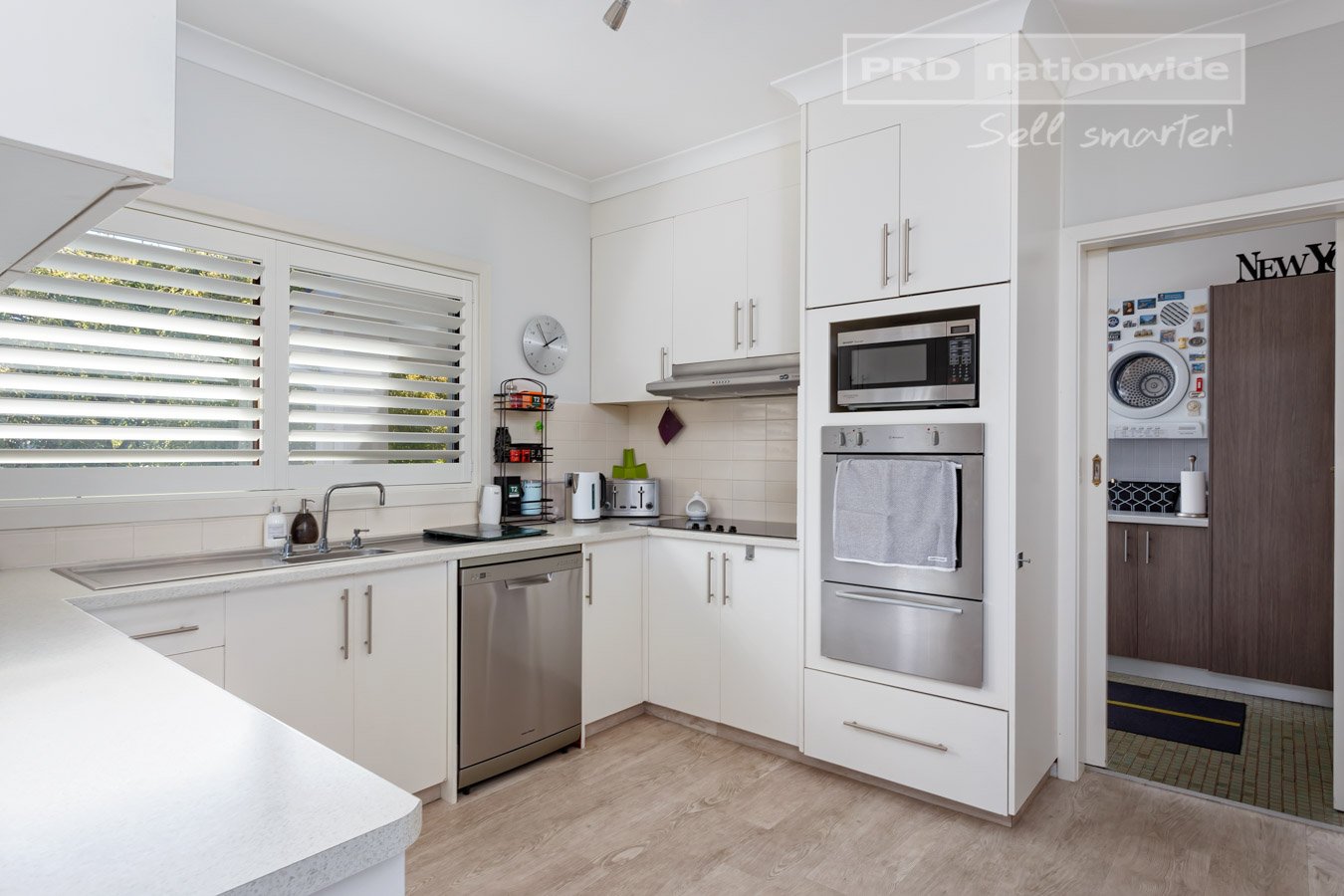 31 Dalkeith Avenue LAKE ALBERT 8