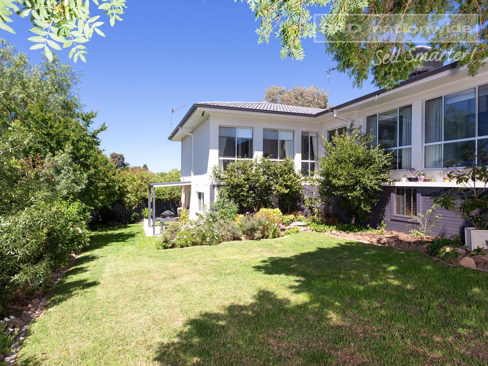 31 Dalkeith Avenue LAKE ALBERT 20