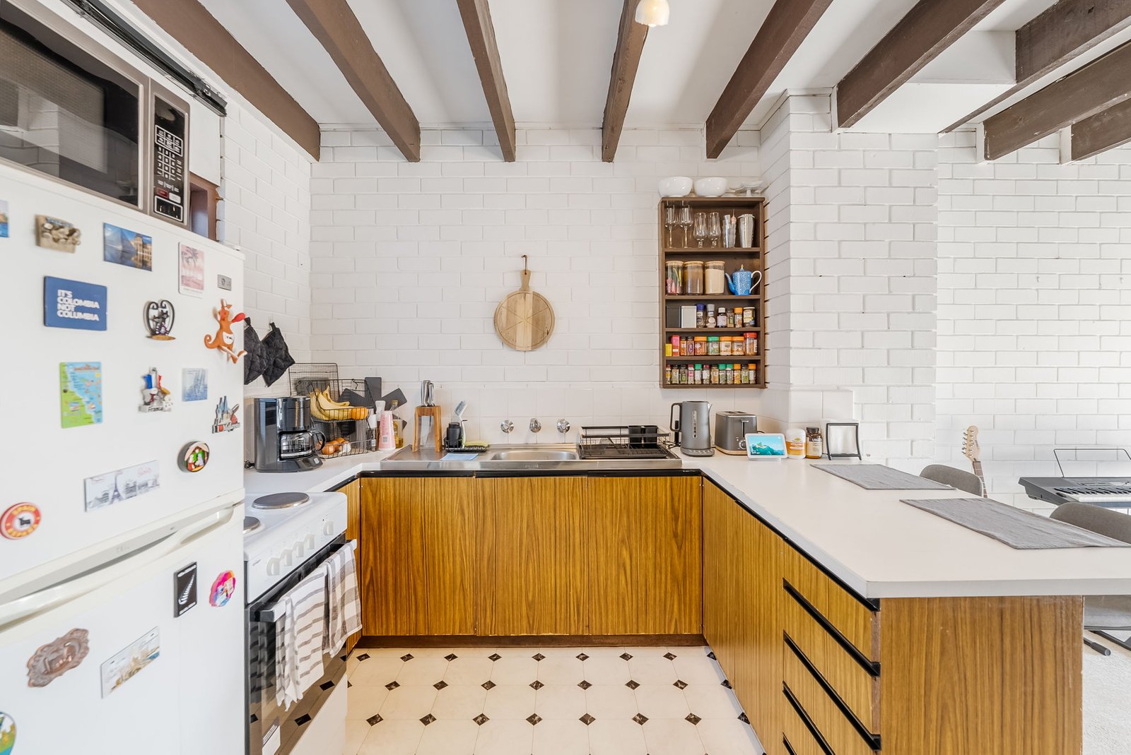 3/1 Dalkeith Court SANDY BAY 2