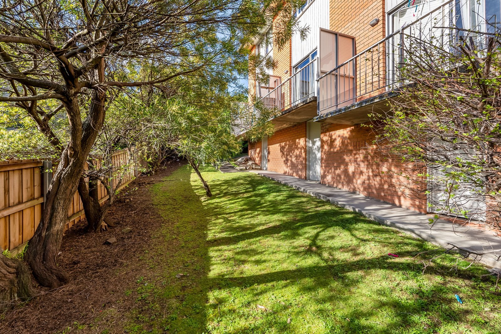 3/1 Dalkeith Court SANDY BAY 12