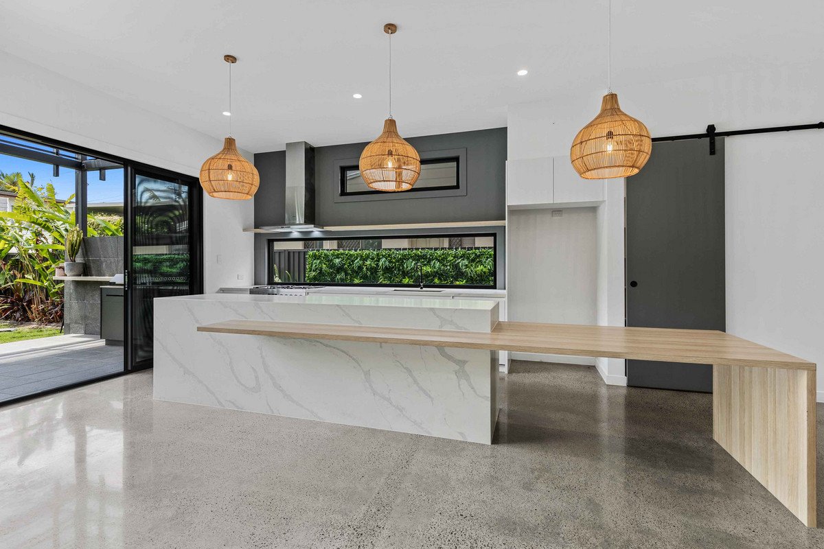 31 Dawn Parade Miami 2