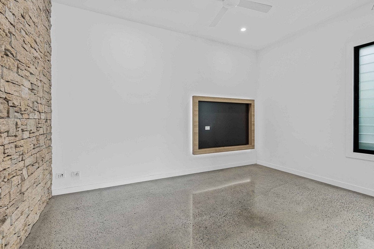 31 Dawn Parade Miami 8