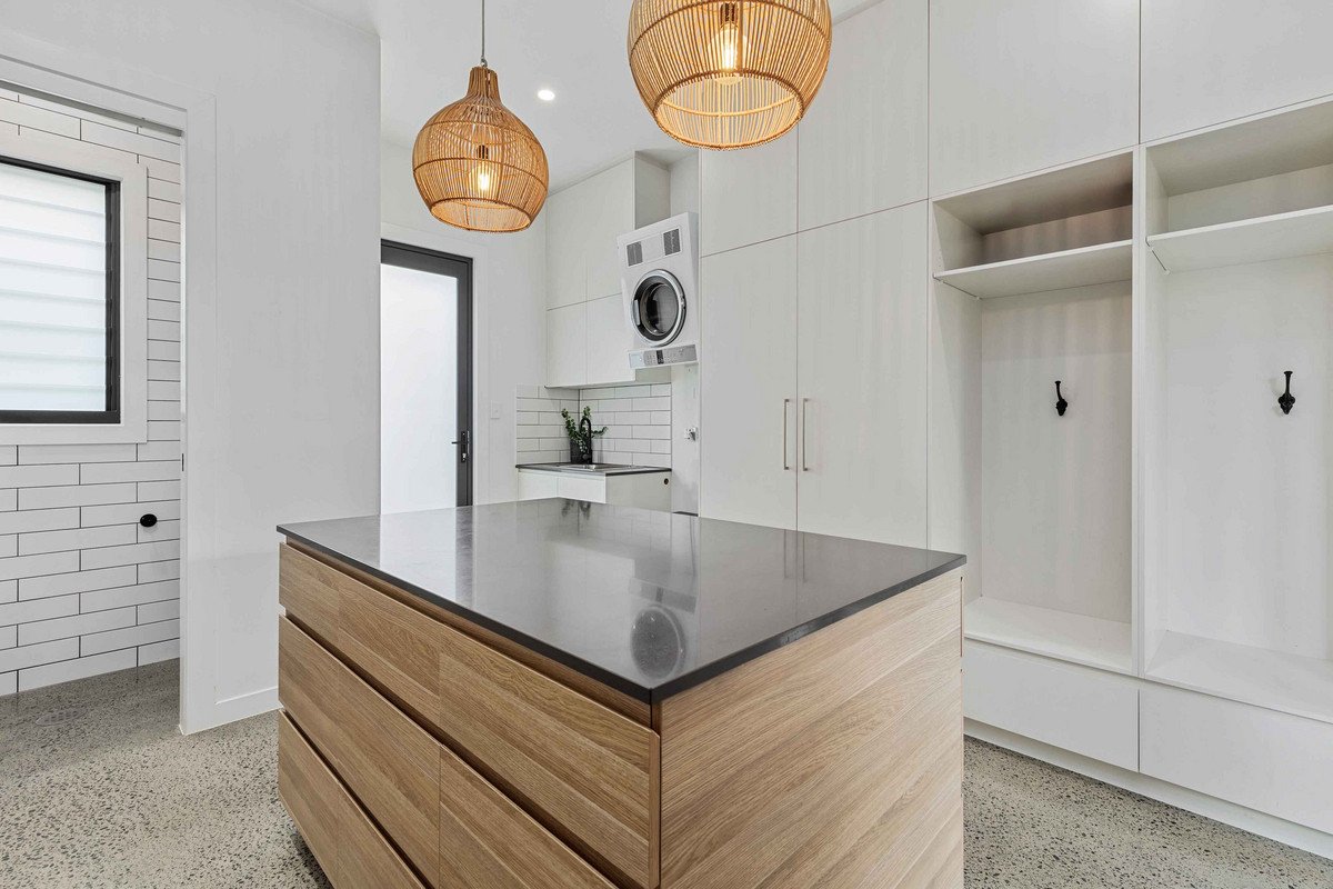 31 Dawn Parade Miami 16