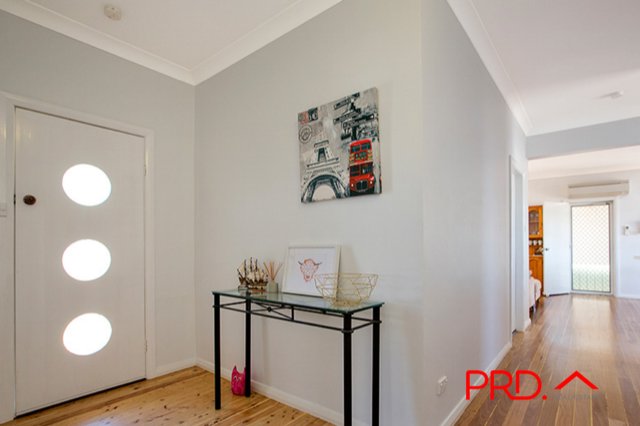 31 Elm Street TAMWORTH 3