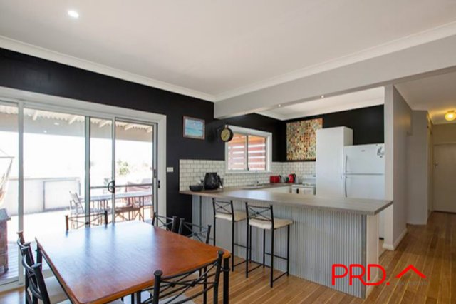 31 Elm Street TAMWORTH 7