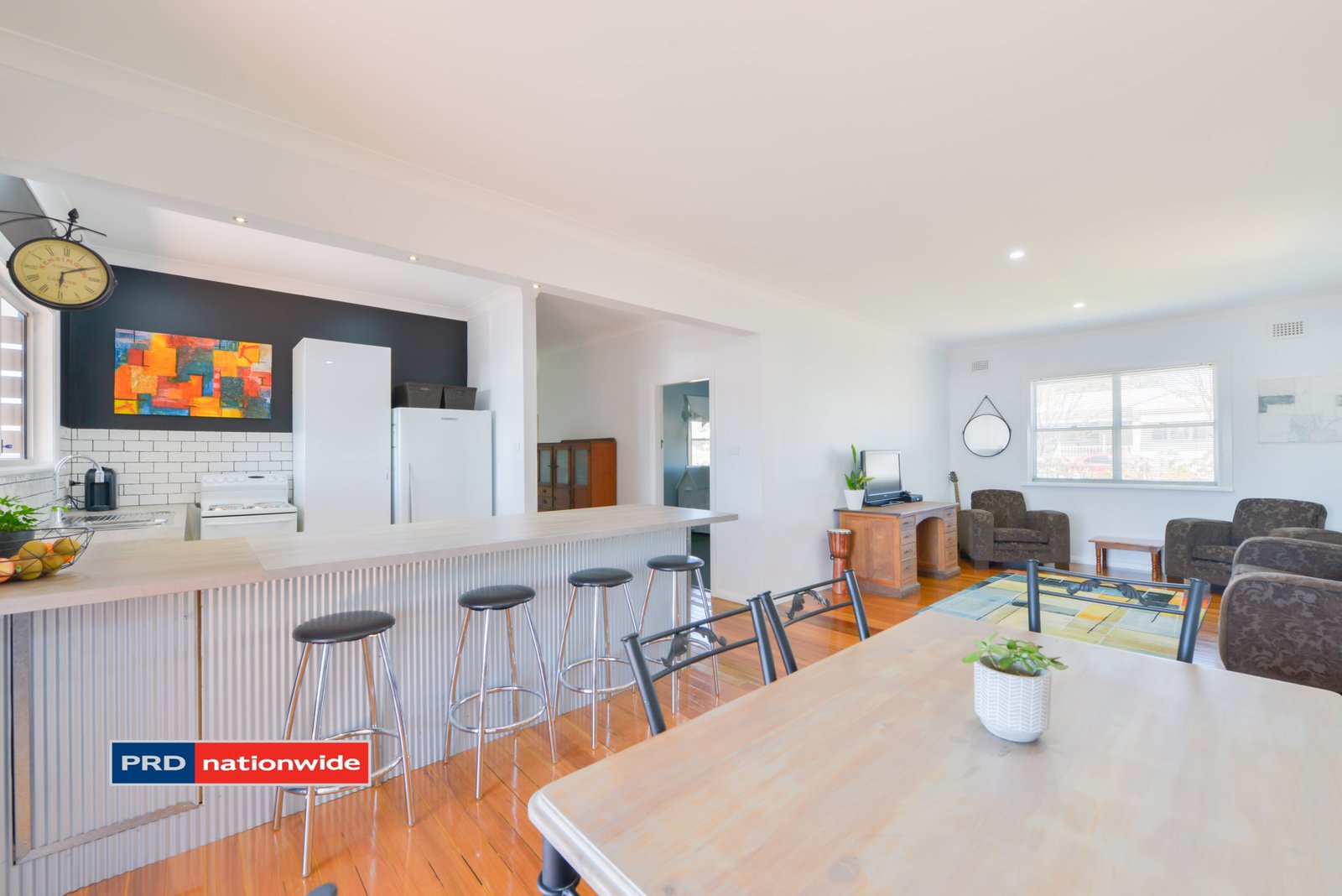 31 Elm Street TAMWORTH 3