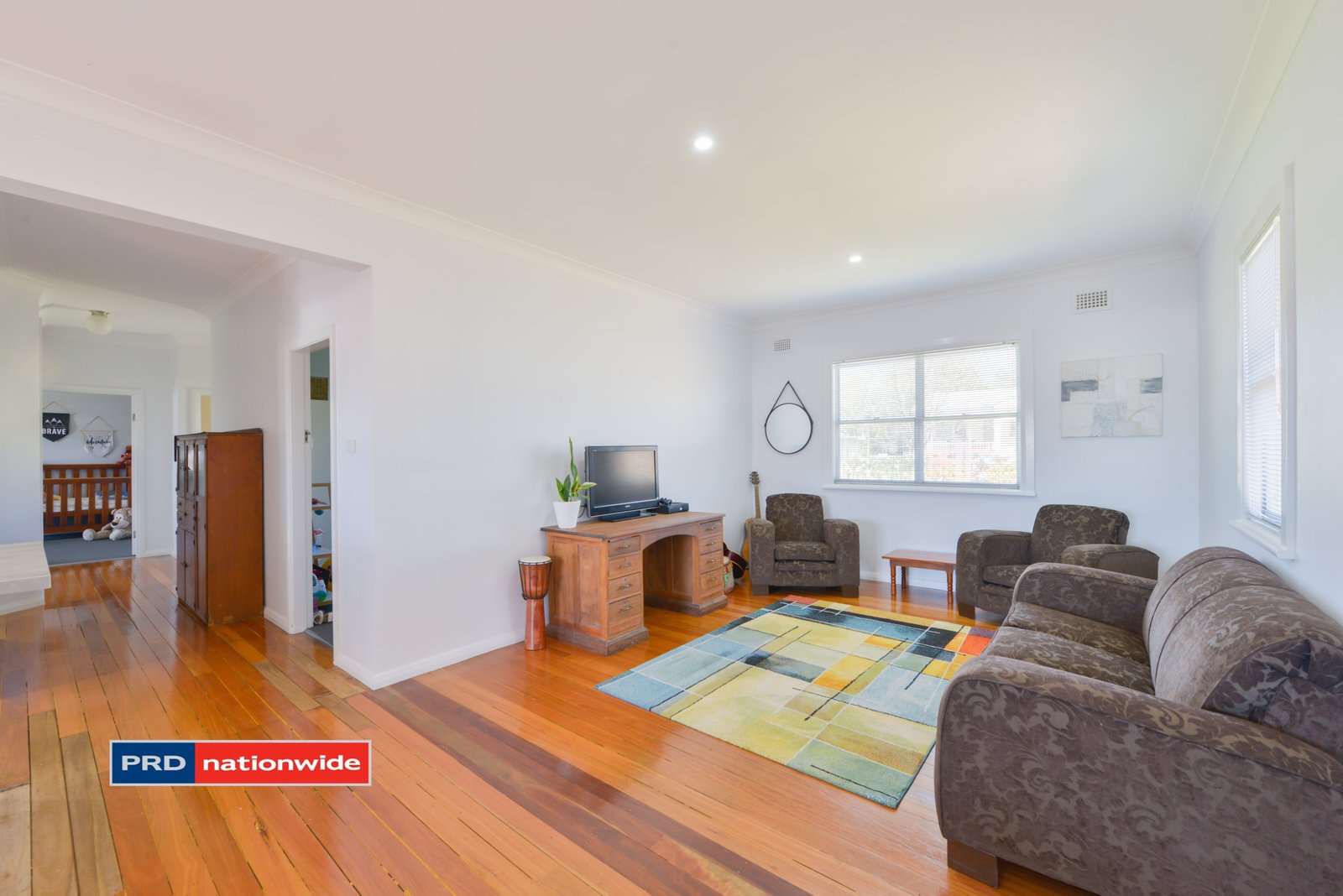31 Elm Street TAMWORTH 5