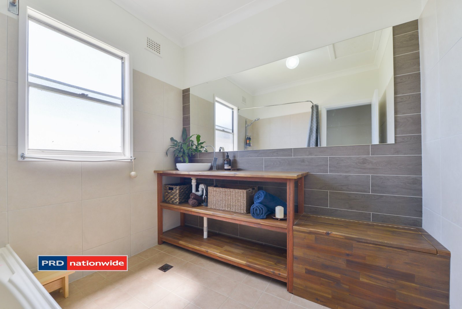 31 Elm Street TAMWORTH 9