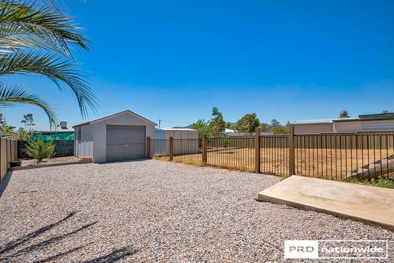 31 Elm Street TAMWORTH 9