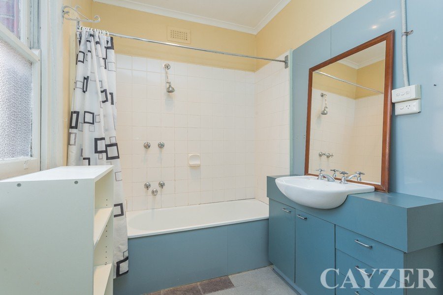 Gallery: 31 Emerald Hill Place