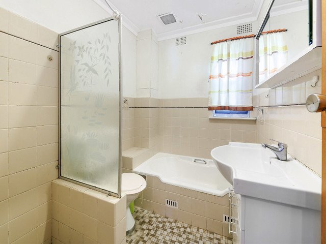 3/1 Empress  St  HURSTVILLE 3