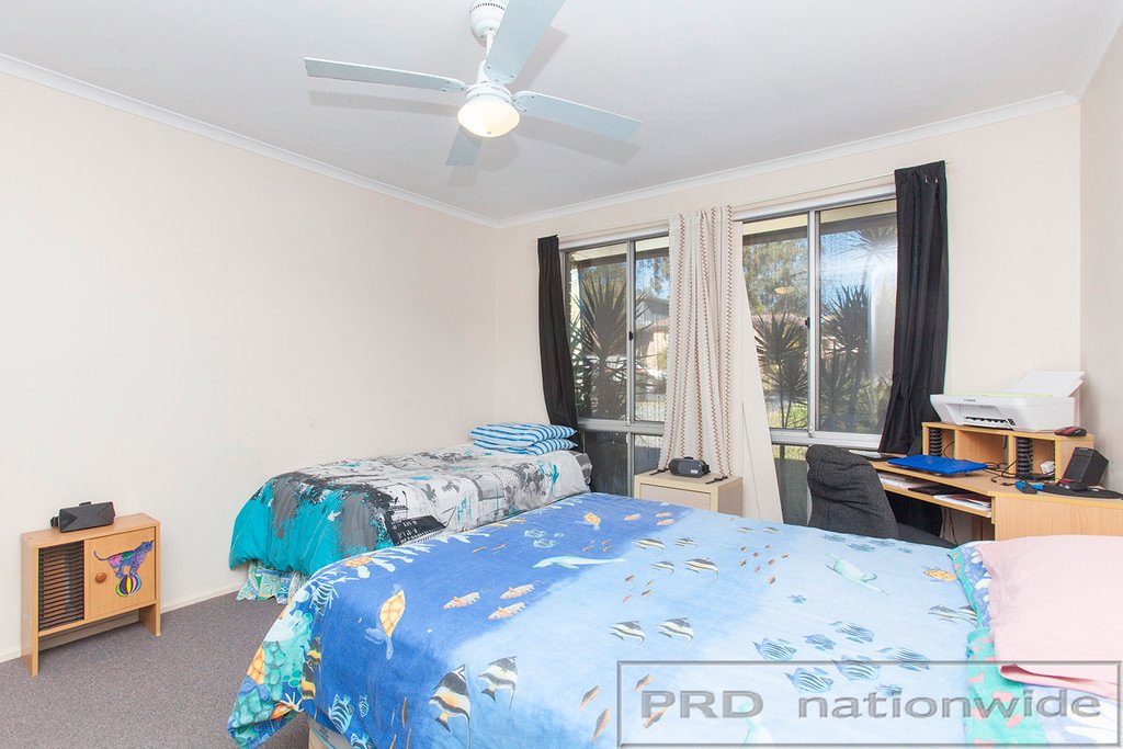 31 Evelyn Crescent THORNTON 9