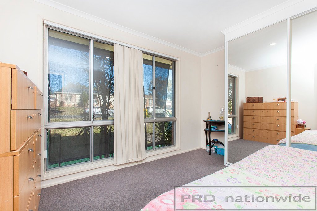 31 Evelyn Crescent THORNTON 8