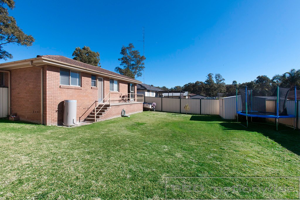 31 Evelyn Crescent THORNTON 13