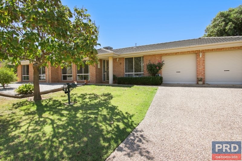 31 Fairbairn Street GLENROY 2