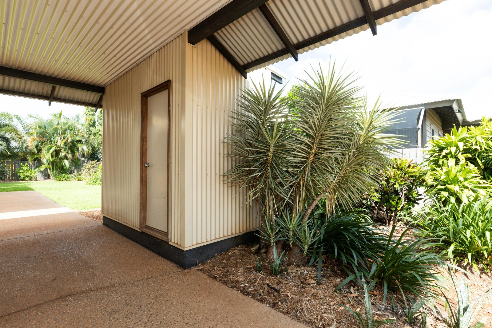 31 Fairway Drive CABLE BEACH 32