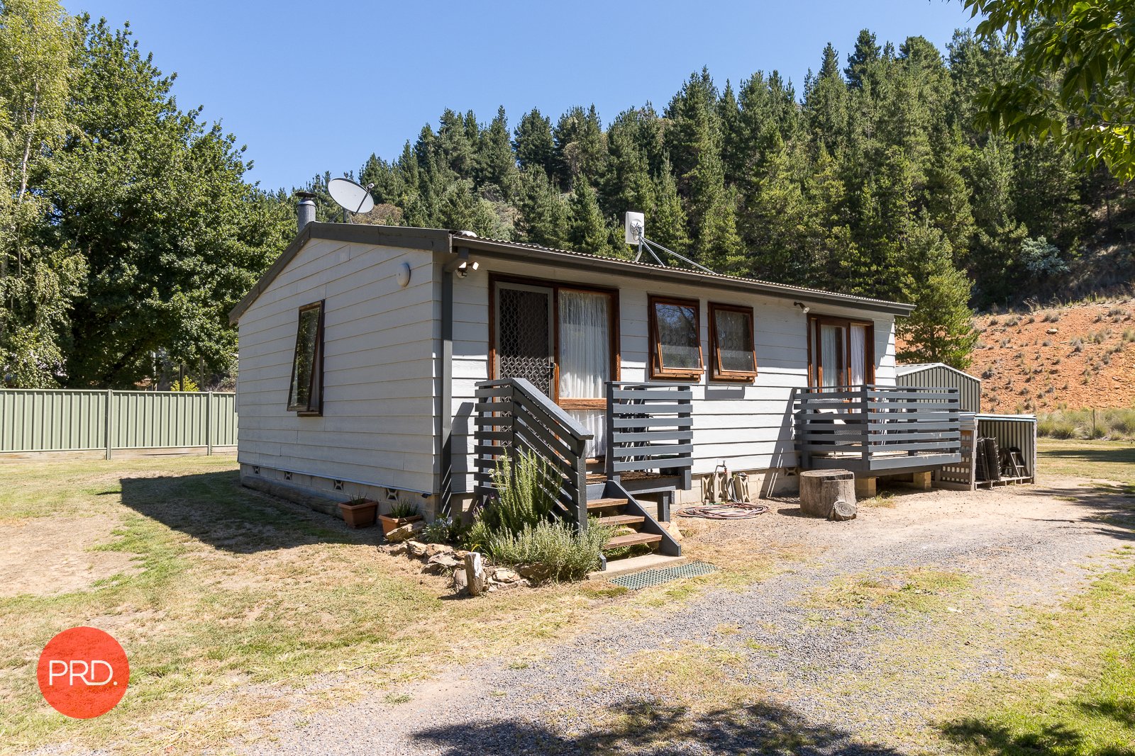 31 Foxlow Street CAPTAINS FLAT 10