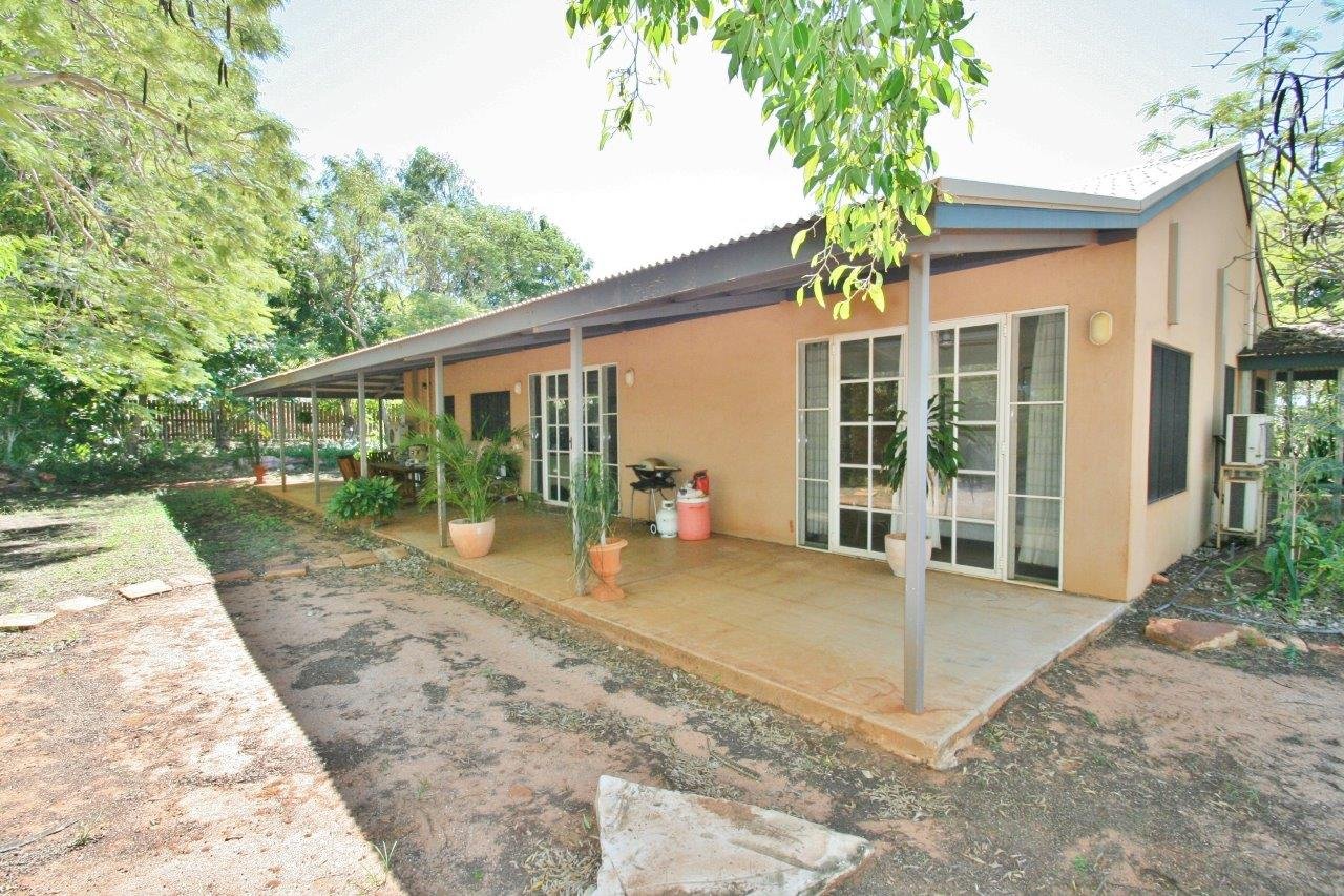 31 Frangipani Drive CABLE BEACH 14