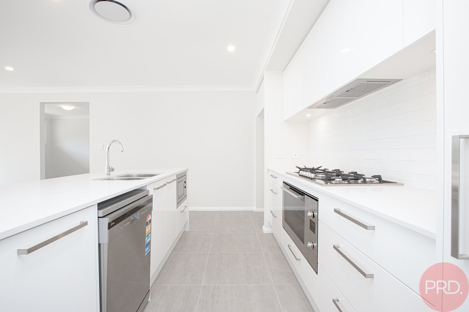 31 Friarbird Ridge ABERGLASSLYN 2