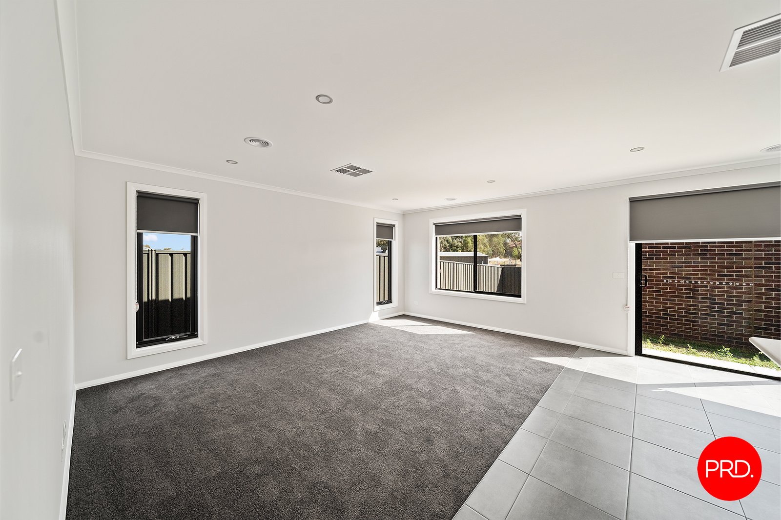 31 Friswell Avenue FLORA HILL 4