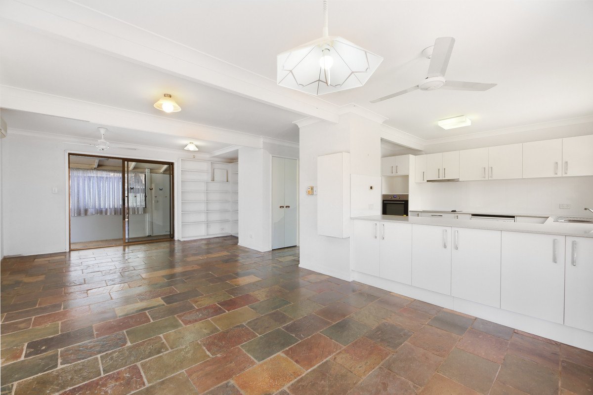 31 Geoffrey Avenue Southport 4